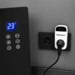Реле напряжения «вилка-розетка» с дисплеем 16А Rexant 10-6040 — изображение 2