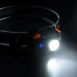 Фонарь аккумуляторный налобный AccuH1-L5WZ-og zoom LED 5Вт + 2хRED SMD IP54 5 режимов: 100проц. 180лм 3.5ч/50проц. 110лм 5.5ч/30проц. 65лм 15ч/красн. 28ч/мигающ. красн. 12ч аккум. 0.8А.ч управл. жестами черн./оранж. JazzWay 5036611 — изображение 11