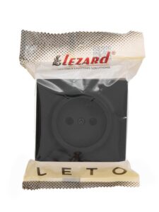 Розетка 1-м ОП LETO без заземл. ПБТ черн. бархат LEZARD 752-4200-121B — изображение 4