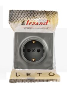 Розетка 1-м ОП LETO с заземл. ПБТ платина LEZARD 752-3500-122B — изображение 4