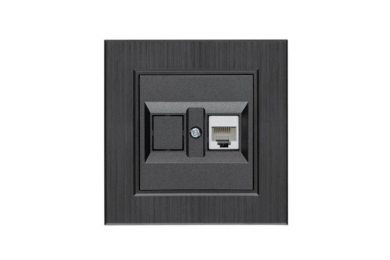 1889437.jpg Розетка компьютерная CAT 5+гнездо Karea LINE STAR дым. металлик Makel 86050035 — изображение 1