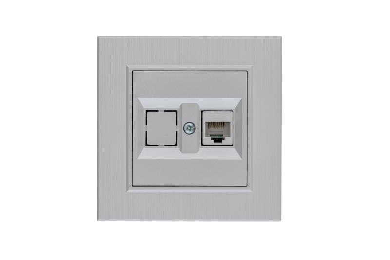 1889471.jpg Розетка компьютерная CAT 5+гнездо Karea LINE STAR жемчуж. Makel 86100035 — изображение 1