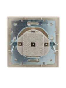 Розетка 1-м СП Mira 16А IP20 с заземл. со вставкой керамика крем. LEZARD 701-0303-122 — изображение 3