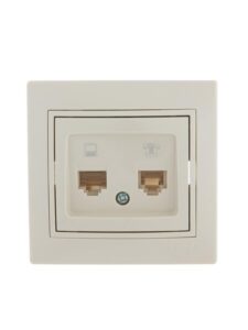 Розетка компьютерная + телефонная 2-м СП Mira RJ45 + RJ11 крем./крем.. LEZARD 701-0303-143