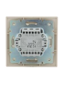Выключатель 3-кл. СП Mira 10А IP20 со вставкой крем. LEZARD 701-0303-109 — изображение 3