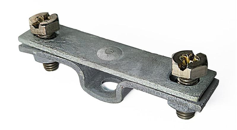 194003.jpg Держатель для плоских проводников FL 30. FL 40 Тип:831 40 OBO 5032040 — изображение 1