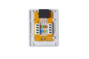 Розетка компьютерная 8P8C (RJ-45) кат.5E UTP 1 порт TOKOV ELECTRIC TKE-SMB-8P8C-1P-UTP — изображение 2