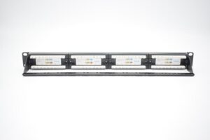 Патч-панель 19дюйм 1U кат.5E неэкранир. 24 порта RJ-45 Dual IDC с задн. кабельным организатором TOKOV ELECTRIC TKE-PP-5E-1U-24P-UTP-CO — изображение 2