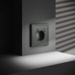 Розетка 1-м СП S70 16А с USB A+A с заземл. защ. шторки механизм титан Voltum VLS040406 — изображение 5