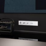 Розетка компьютерная 1-м СП S70 RJ45 кат.6 механизм бел. глянцевый Voltum VLS060101 — изображение 5