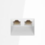 Розетка компьютерная 2-м СП S70 RJ45 + RJ45 кат.6 механизм бел. глянцевый Voltum VLS060201 — изображение 2