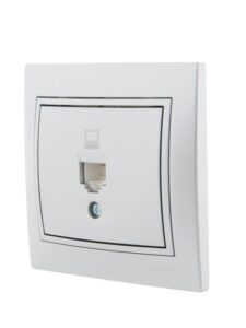 Розетка компьютерная 1-м СП Mira RJ45 сер. метал. LEZARD 701-1010-139 — изображение 3