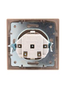 Розетка 1-м СП Mira 16А IP20 с заземл. защ. шторки со вставкой керамика свет. корич. перламутр. LEZARD 701-3131-124 — изображение 3