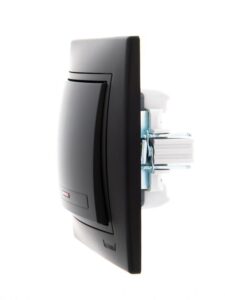 Выключатель 1-кл. 1п СП Mira 10А IP20 с подсветкой со вставкой черн. бархат LEZARD 701-4242-111 — изображение 2