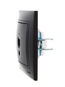 Розетка компьютерная 1-м СП Mira RJ45 черн. бархат LEZARD 701-4242-139 — изображение 2