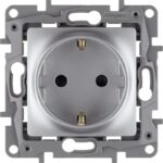 Розетка 1-м СП Etika 16А IP31 250В 2P+E с заземл. защ. шторки немецк. стандарт винтов. клеммы механизм алюм. IEK 672422 — изображение 5