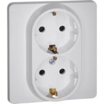 Розетка Inspiria 16А 250В 2х2P+E немецк. стандарт бел. IEK 673750