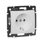 Розетка 1-м СП Valena 16А IP21 с заземл. на винтах механизм бел. IEK 774420