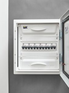 Выключатель автоматический модульный 2п C 6А M06N ARMAT IEK AR-M06N-2-C006 — изображение 4