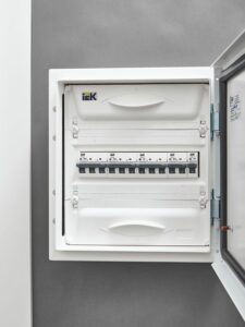 Выключатель автоматический модульный 3п C 63А M06N ARMAT IEK AR-M06N-3-C063 — изображение 7
