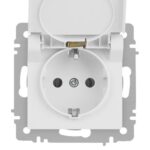 Розетка 1-м СП Accent 6-203-01М 16А IP20 250В 2P+E Schuko с крышкой бел. матов. Intro Б0063713 — изображение 4