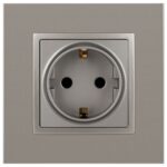 Розетка Elegance 14-2102-16 16А 250В 2P+E Schuko защ. шторки титан Эра Б0065806 — изображение 6