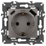 Розетка Elegance 14-4108-16 16A 250В 2P+E защ. шторки с USB type-A+C 3А 5В титан Эра Б0067695