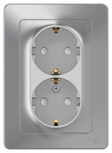 Розетка 2-м СП Blanca 16А IP20 250В с заземл. защ. шторки алюм. SE BLNRS001123 — изображение 2