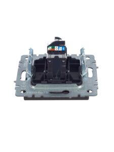 Розетка компьютерная СП RJ45 кат.5E BRITE РК10-БрТБ механизм бронза IEK BR-K10-1-K45 — изображение 4