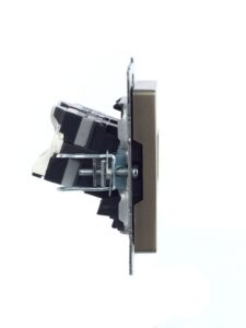 Розетка компьютерная двойн. СП RJ45 кат.5E BRITE РК10-2-БрШ механизм шампань IEK BR-K20-1-K37 — изображение 2