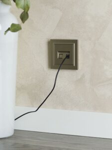 Розетка компьютерная двойн. СП RJ45 кат.5E BRITE РК10-2-БрШ механизм шампань IEK BR-K20-1-K37 — изображение 3