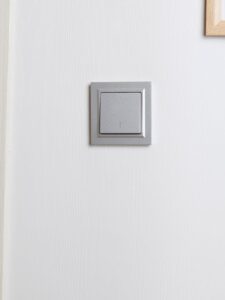 Рамка 1-м IP44 BRITE РУ-1-БрА-44 алюм. IEK BR-M12-44-K47 — изображение 5