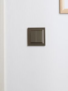 Рамка 1-м BRITE РУ-1-БрШ шампань IEK BR-M12-K37 — изображение 5