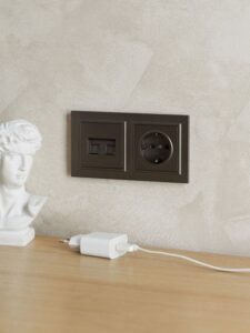 Рамка 2-м BRITE РУ-2-БрТБ бронза IEK BR-M22-K45 — изображение 2