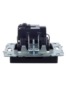 Розетка BRITE РС14-1-0-БрЧ 16А с заземл. защ. шторки механизм черн. IEK BR-R14-16-K02 — изображение 5