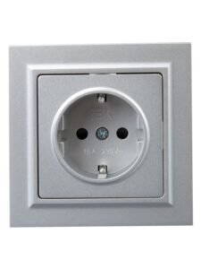 Розетка СП BRITE РСР14-1-0-БрА 16А в сборе с заземл. защ. шторки алюм. IEK BR-R14-16-K47-F — изображение 5