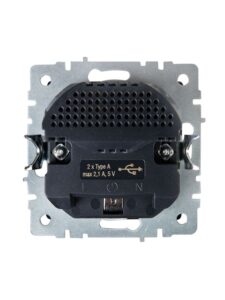 Розетка BRITE РЮш10-1-БрЧ 16А с USB A+A 2.1А с заземл. защ. шторки механизм черн. IEK BR-R14-16-U21-D21-K02 — изображение 8