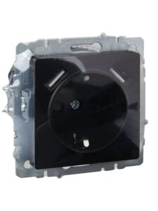 Розетка BRITE РЮш10-1-БрЧ 16А с USB A+A 2.1А с заземл. защ. шторки механизм черн. IEK BR-R14-16-U21-D21-K02 — изображение 5