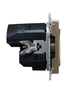 Розетка BRITE РЮш11-1-БрШ 16А с USB A+C 18Вт с заземл. защ. шторки механизм шампань IEK BR-R14-16-U22-018-K37 — изображение 8
