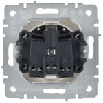 Розетка BRITE РСбш10-3-44-БрБ 16А IP44 с заземл. защ. шторки с крышкой механизм бел. IEK BR-R16-16-44-K01 — изображение 7