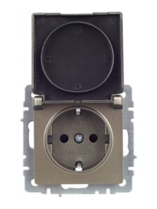 Розетка BRITE РСбш10-3-44-БрШ 16А IP44 с заземл. защ. шторки с крышкой механизм шампань IEK BR-R16-16-44-K37 — изображение 4