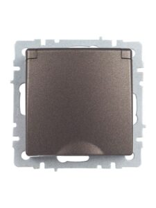 Розетка BRITE РСбш10-3-44-БрТБ 16А IP44 с заземл. защ. шторки с крышкой механизм бронза IEK BR-R16-16-44-K45 — изображение 10