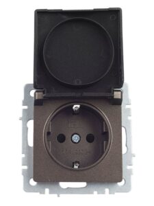 Розетка BRITE РСбш10-3-44-БрТБ 16А IP44 с заземл. защ. шторки с крышкой механизм бронза IEK BR-R16-16-44-K45 — изображение 8