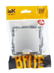 Розетка BRITE РСбш10-3-44-БрА 16А IP44 с заземл. защ. шторки с крышкой механизм алюм. IEK BR-R16-16-44-K47 — изображение 2