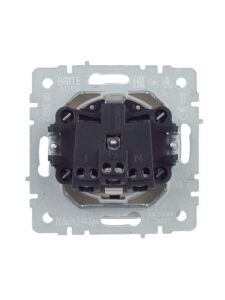 Розетка BRITE РСбш10-3-44-БрА 16А IP44 с заземл. защ. шторки с крышкой механизм алюм. IEK BR-R16-16-44-K47 — изображение 6