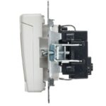 Розетка BRITE РСбш10-3-БрБ 16А IP20 с заземл. защ. шторки с крышкой механизм бел. IEK BR-R16-16-K01 — изображение 3