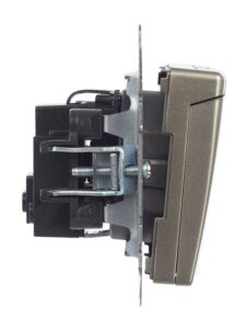 Розетка BRITE РСбш10-3-БрШ 16А IP20 с заземл. защ. шторки с крышкой механизм шампань IEK BR-R16-16-K37 — изображение 5