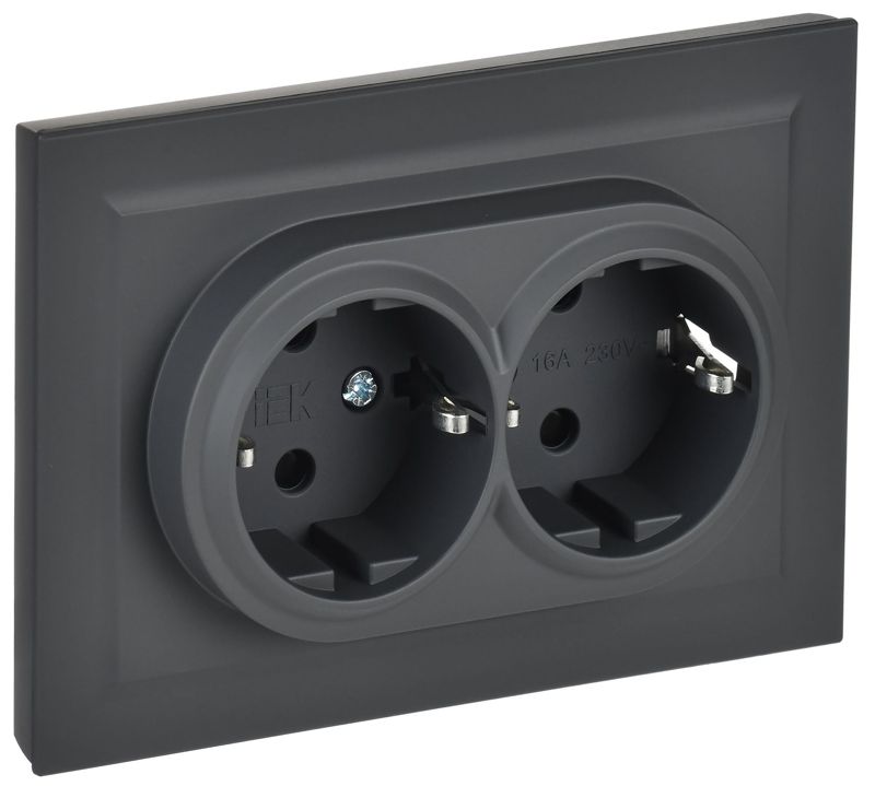 BR-R24-16-K53-F_1.jpeg Розетка 2-м СП BRITE РСш12-3-БрГ 16А в сборе с заземл. защ. шторки графит IEK BR-R24-16-K53-F — изображение 1
