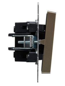 Выключатель 2-кл. СП BRITE ВС10-2-1-БрШ 10А с индик. механизм шампань IEK BR-V20-1-10-K37 — изображение 7