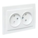 Розетка 2-м СП Минск 10А IP20 без заземл. защ. шторки бел. Basic EKF ERR10-102-100 — изображение 7